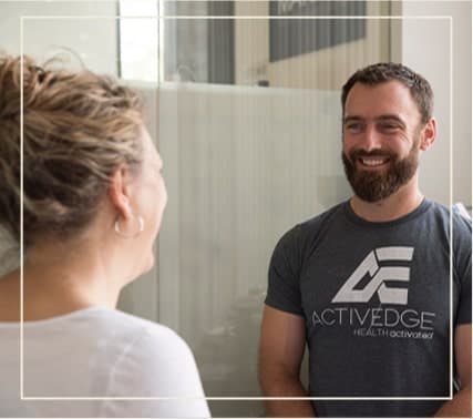 Home 23 a female patient talking to a nutritional consultant from Active Edge Columbus Ohio